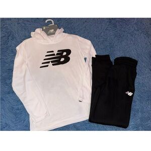 Kids New Balance White and Black Activewear Set